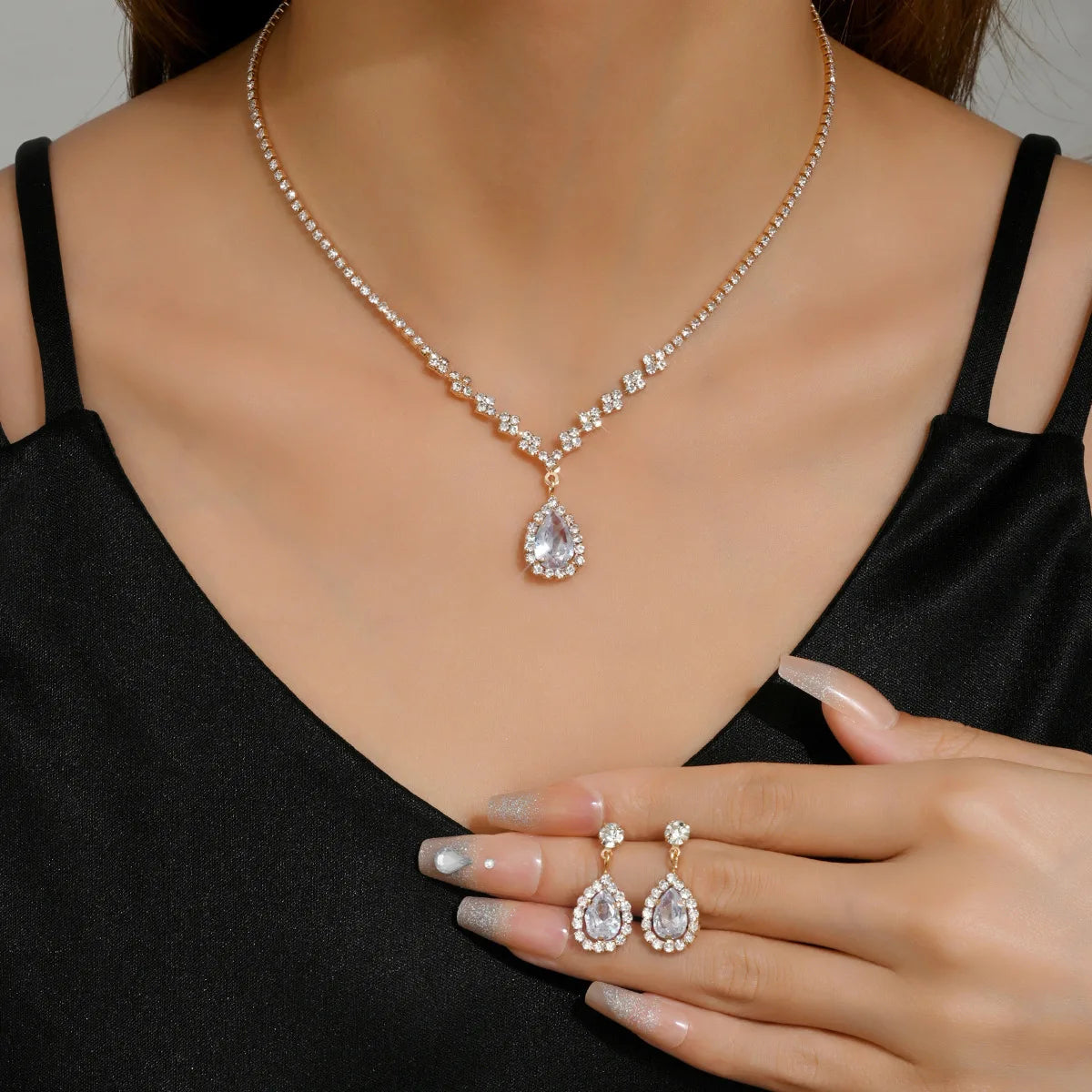 Parure de Bijoux Goutte d'Eau - Duo Romantique